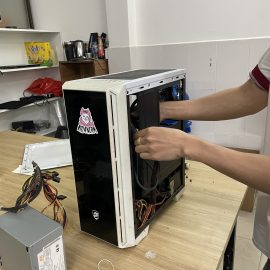 Sửa lỗi main sáng đèn nhưng không lên hình và quạt kêu to