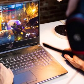 Tại sao máy tính bị treo khi chơi game nặng và cách khắc phục