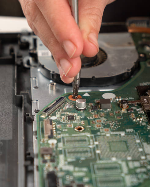 Hướng dẫn nhận biết Laptop lỗi mainboard và cách khắc phục