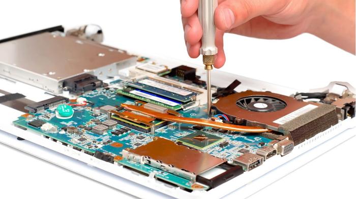 Tìm hiểu dịch vụ sửa mainboard laptop TPHCM, sửa main laptop lấy liền với các lỗi không lên nguồn, mất hình, chập nguồn, lỗi chipset, BIOS. Hướng dẫn nhận biết lỗi mainboard laptop và quy trình sửa chữa chuyên nghiệp.